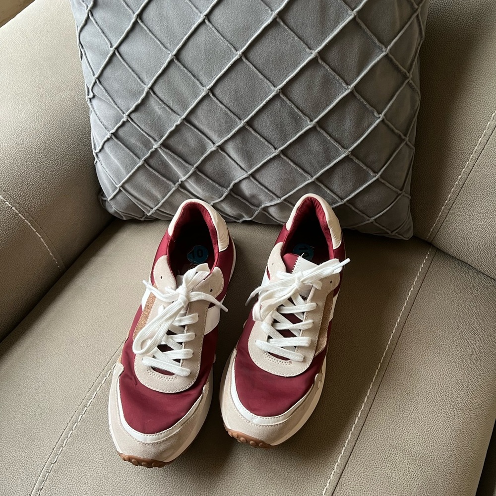 Michael Kors sneakers